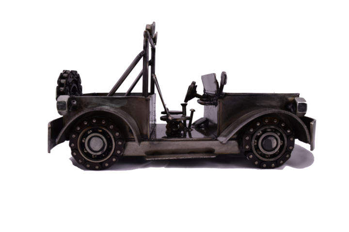 Car Sculpture 4 x 4 | Handcrafted Recycled Metal Art - Image 2