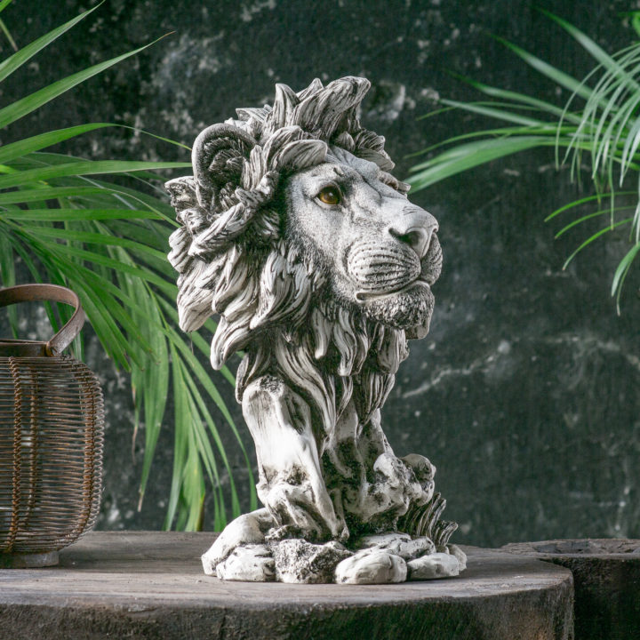 Handcasted Lion Resin Bust - Image 3